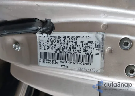 2000 Toyota Camry Le from USA, damaged, VIN 4T1BG22K2YU660927